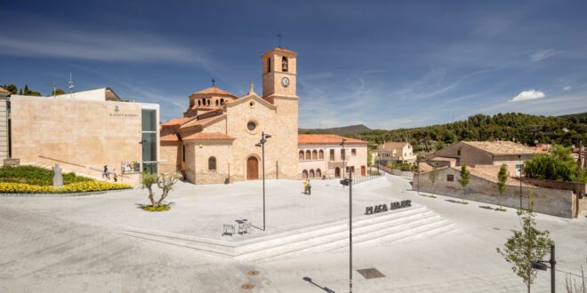 Archisearch - A NEW CENTER POINT SPACE _ Remodeling of Ódena's Plaza Mayor by SCOB