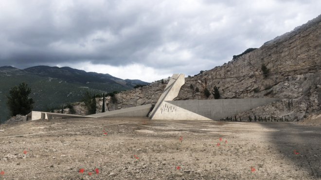 Archisearch - Χαρακιά στο χρόνο: Mουσείο μνήμης θυμάτων ναζισμού στο Δίστομο | Διπλωματική εργασία Αργυροπούλου Ελισάβετ, Ζαράνη Αλεξάνδρα, Καραβάνη Ελεονώρα