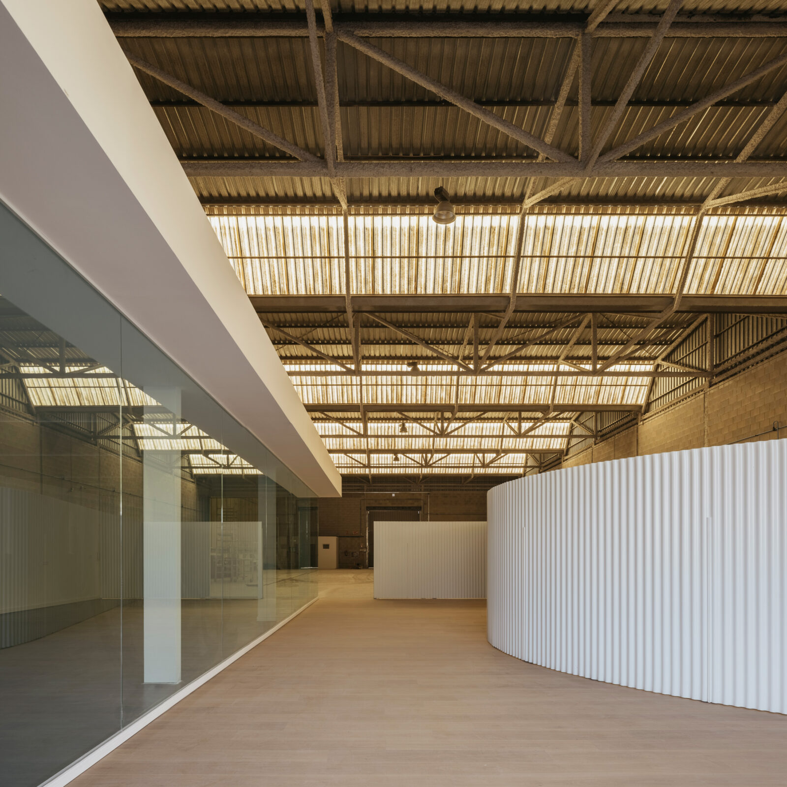 Archisearch Technological Centre in Alicante | by ESCULPIR EL AIRE 