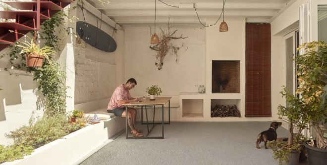 Archisearch - Casa del Filósofo: Architect José Costa Reawakens an Abandoned Valencian Home