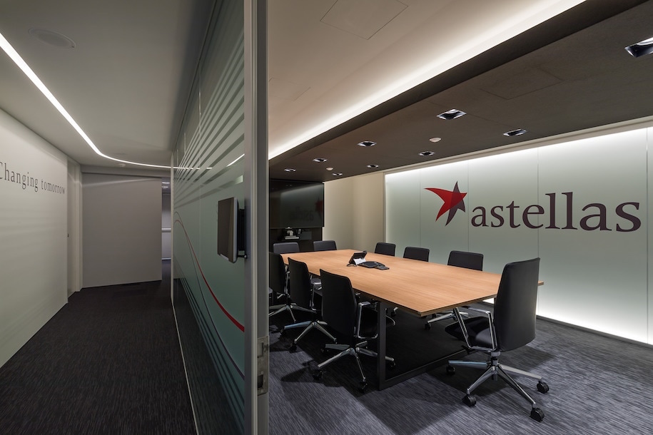 Archisearch Asset Office Interiors equip the new offices of Astellas Pharmaceutical in Maroussi