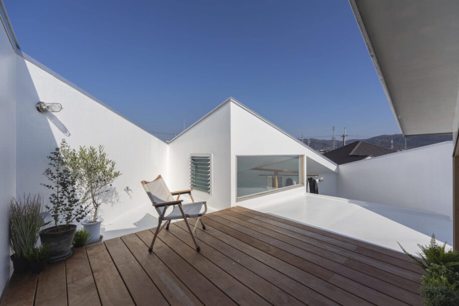 Archisearch House in Takatsuki, Osaka, Japan | Tato Architects