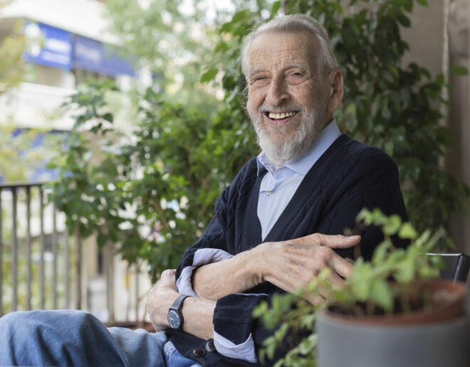 Archisearch - Κωνσταντίνος Δεκαβάλλας (1924-2023): 