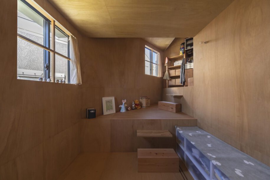 Archisearch House in Takatsuki, Osaka, Japan | Tato Architects