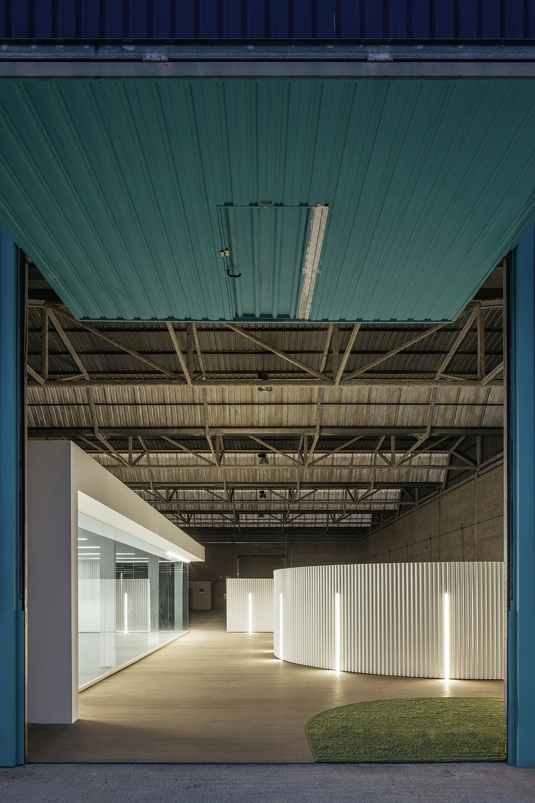 Archisearch Technological Centre in Alicante | by ESCULPIR EL AIRE 