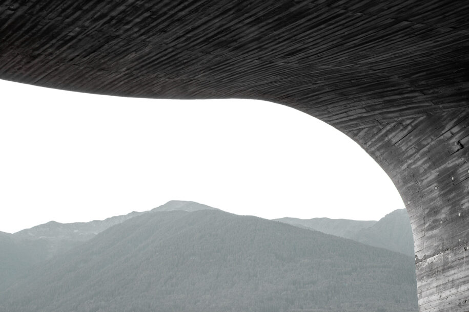 Archisearch Mobility meets architecture: a sculptural portal emerges as the new addition to MoDusArchitects’ ring road project in South Tyrol