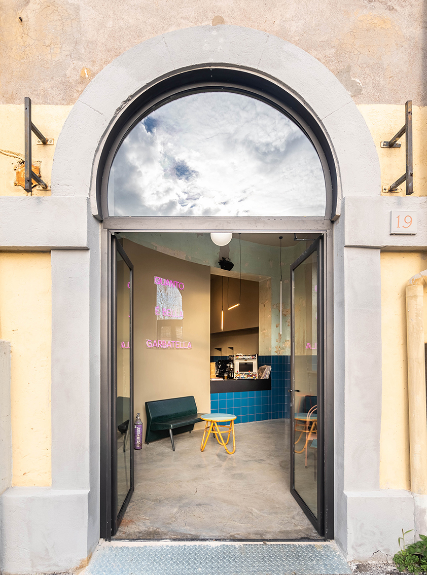 Archisearch STUDIOTAMAT completes the new restaurant TRE DE TUTTO in Rome: how beautiful Garbatella is!