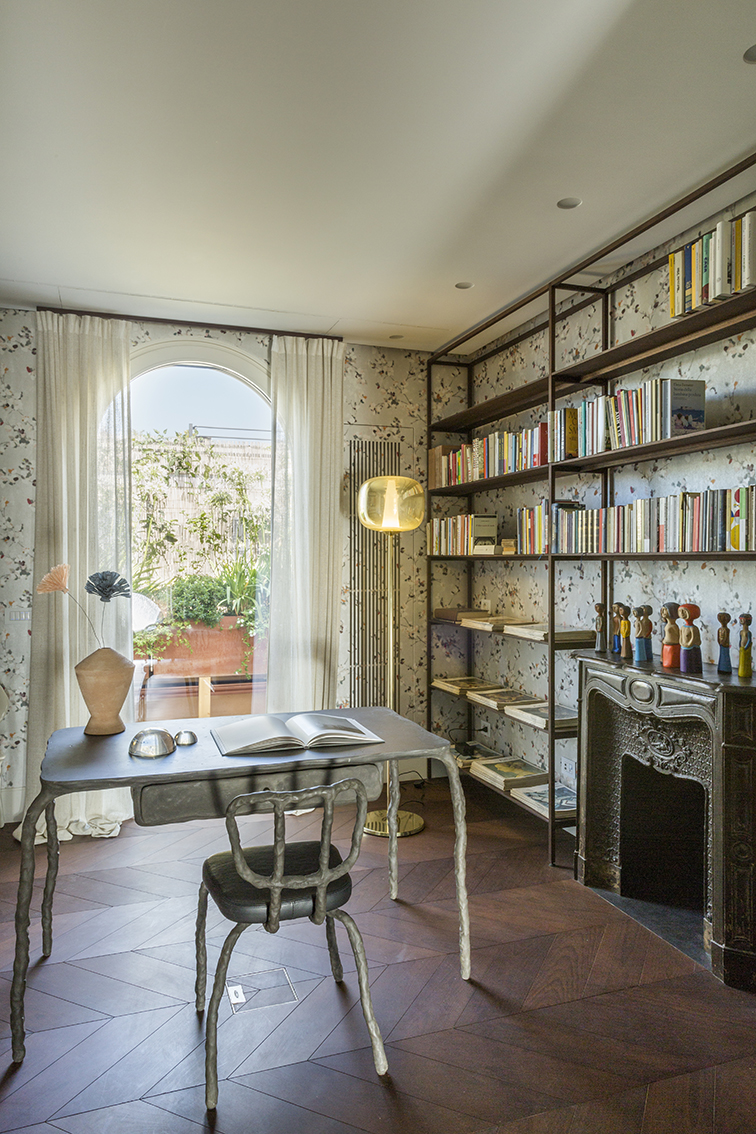 Archisearch House B+B in Rome: Alvisi Kirimoto designs an artist's loft-atelier overlooking the Colosseum