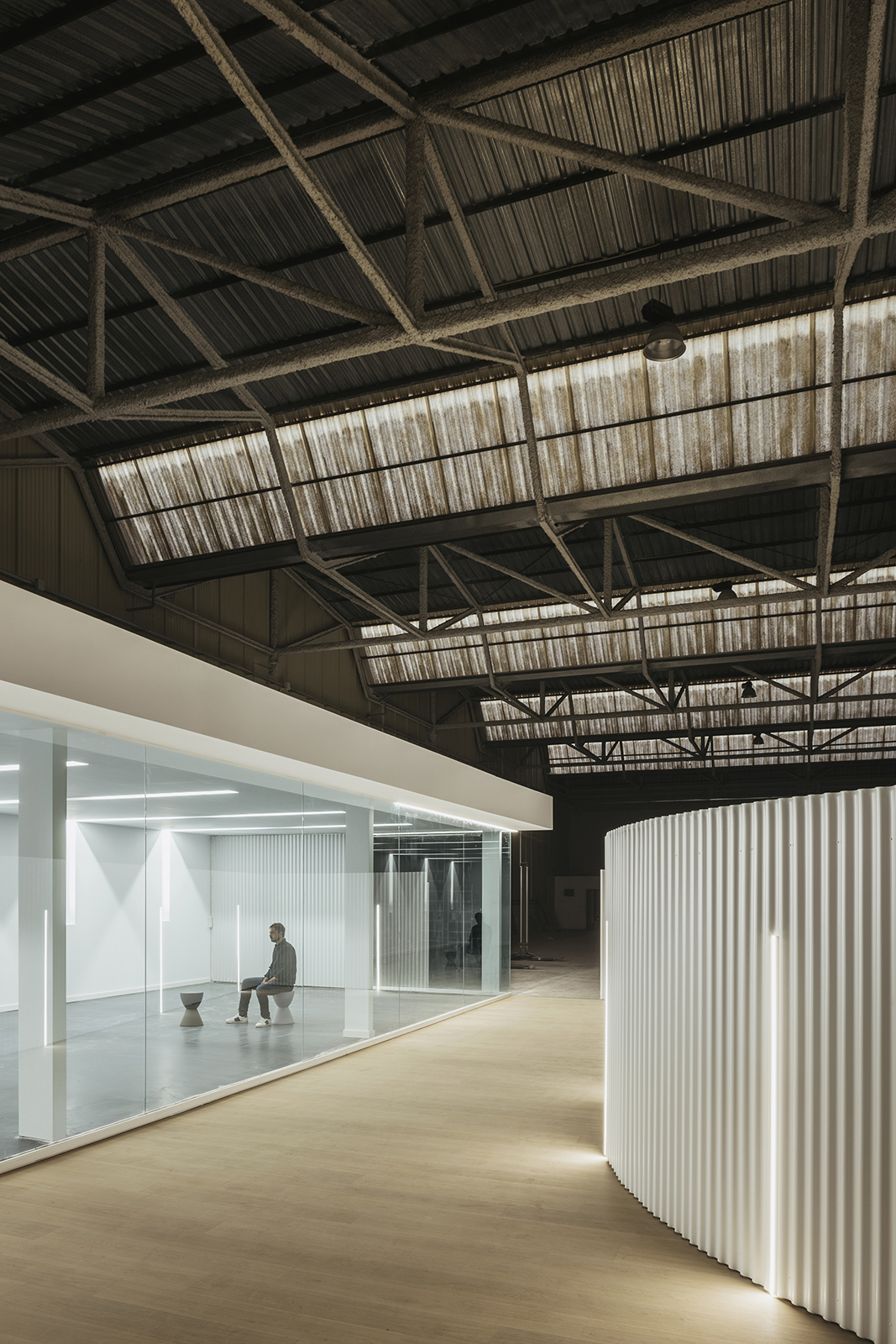 Archisearch Technological Centre in Alicante | by ESCULPIR EL AIRE 