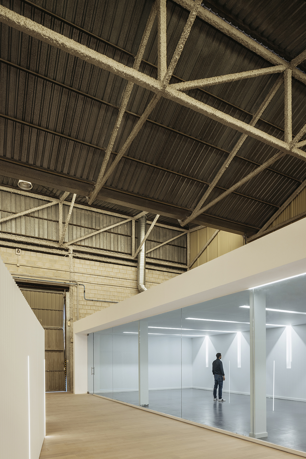 Archisearch Technological Centre in Alicante | by ESCULPIR EL AIRE 