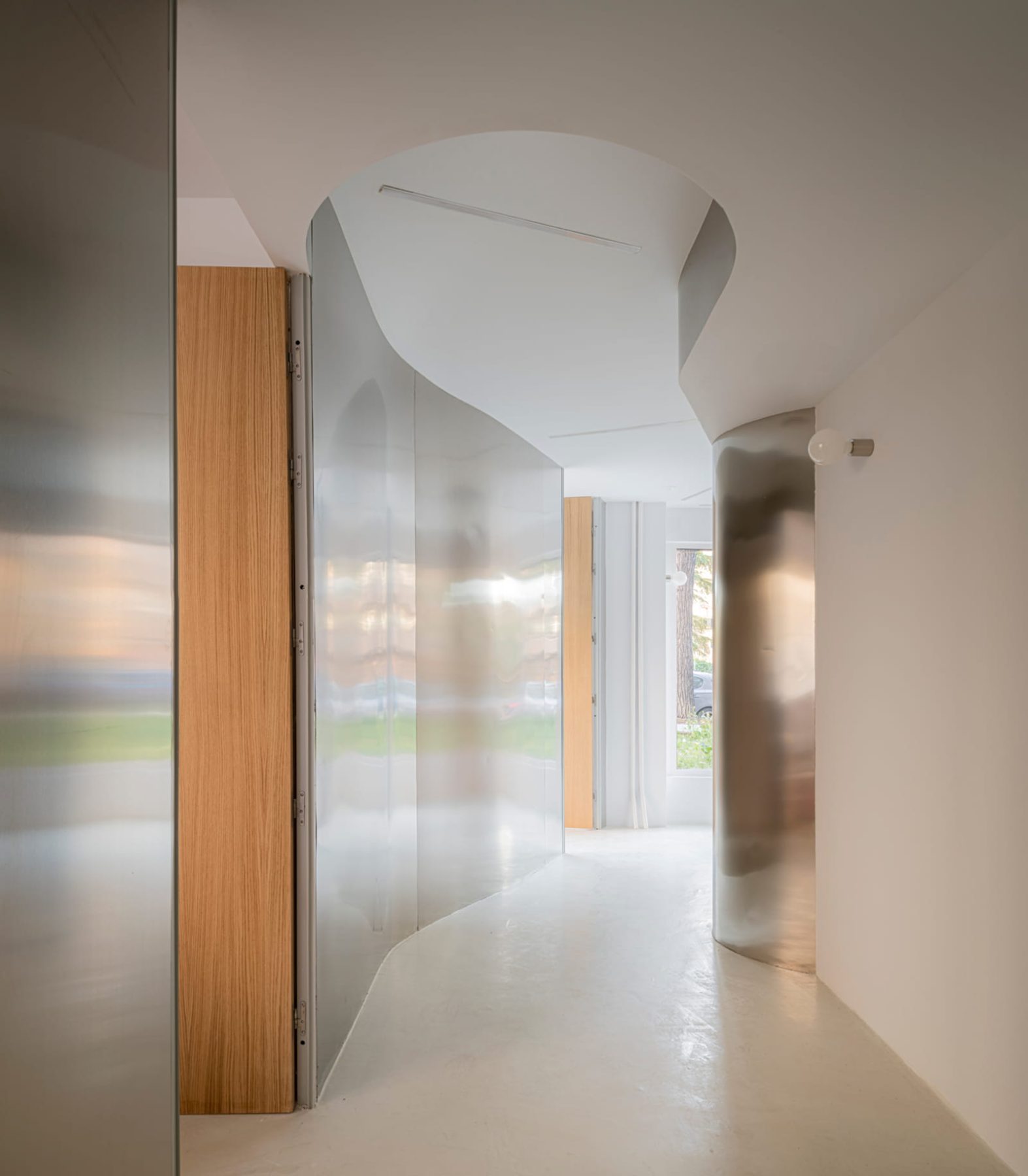 Archisearch Redefining Healthcare: Contemporary Clinic Designs