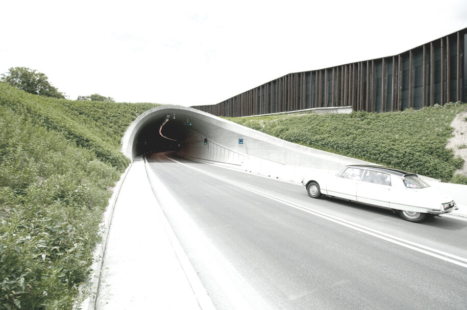 Archisearch Mobility meets architecture: a sculptural portal emerges as the new addition to MoDusArchitects’ ring road project in South Tyrol