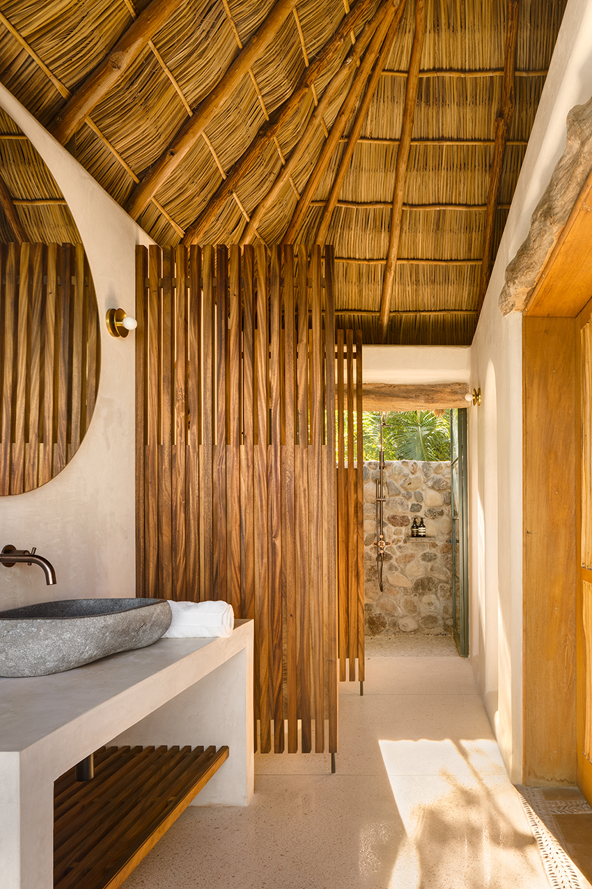 Archisearch Villa Pelícanos: MAIN OFFICE redesigns traditional Mexican villas to escape the bustle of modern life