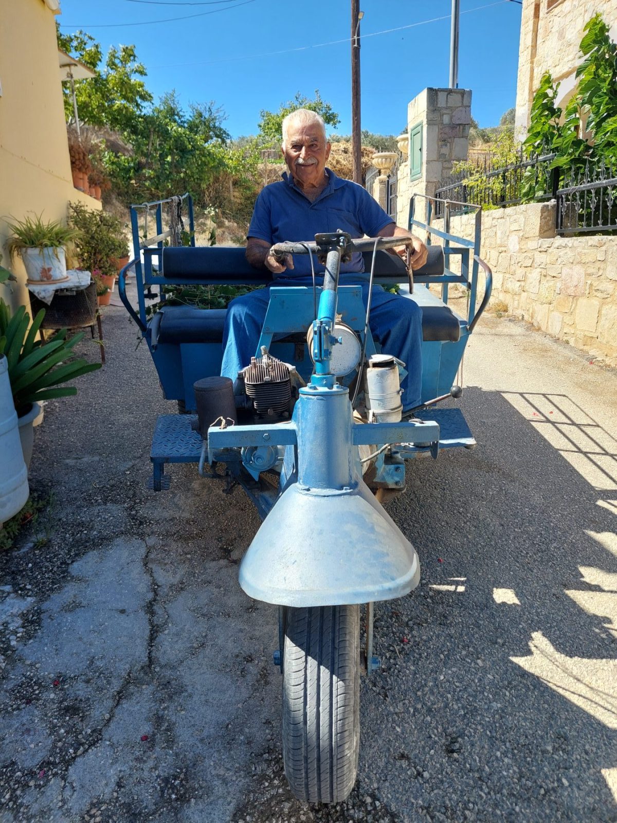 Archisearch The House of Handmade Crete: Where Our Hands Speak | An initiative by Isabella Zampetaki
