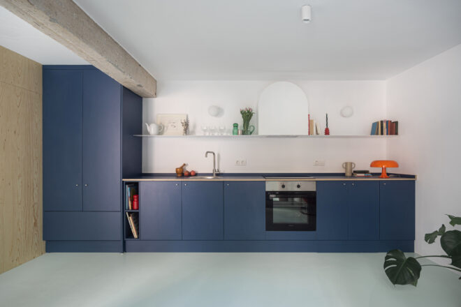 Archisearch - A tiny house with a garden in Alimos beach by architect Federica Scalise