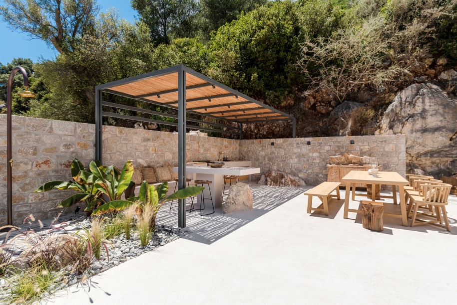Archisearch Villa Agapanthus in Nikiana, Lefkada| by Revergo Architects