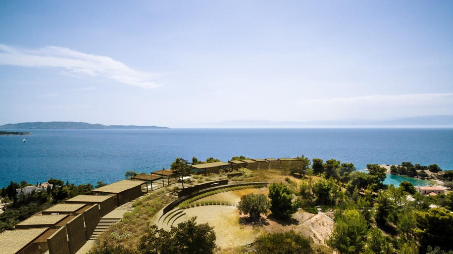 Archisearch Mold Architects - Iliana Kerestetzi Design 109-Degree Residence to Embrace the Landscape in Porto Heli, Greece