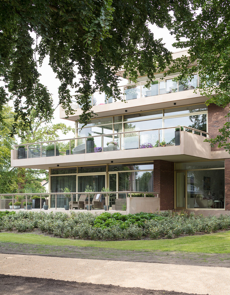 Archisearch Apartment building in Parkvilla Brederode, Netherlands | by XVW architecture