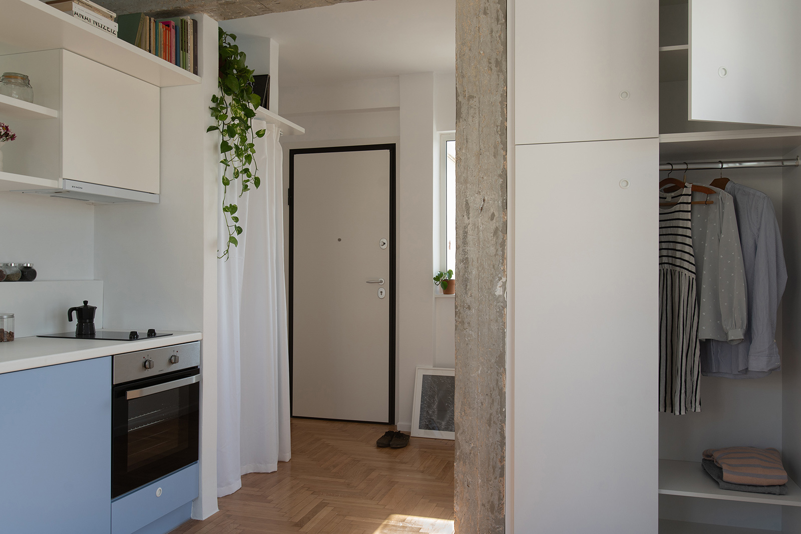 Archisearch A tiny flat in Alimos by architect Federica Scalise