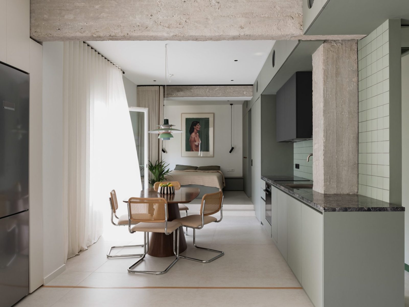 Archisearch Το διαμέρισμα Transversal από το studio thanasis είναι μια γραμμική εμπειρία κατοίκησης με άξονα τον Παρθενώνα