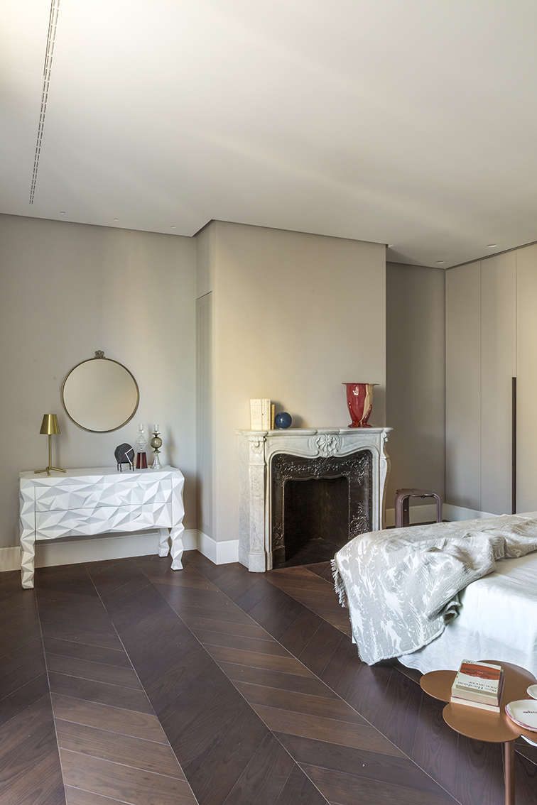 Archisearch House B+B in Rome: Alvisi Kirimoto designs an artist's loft-atelier overlooking the Colosseum