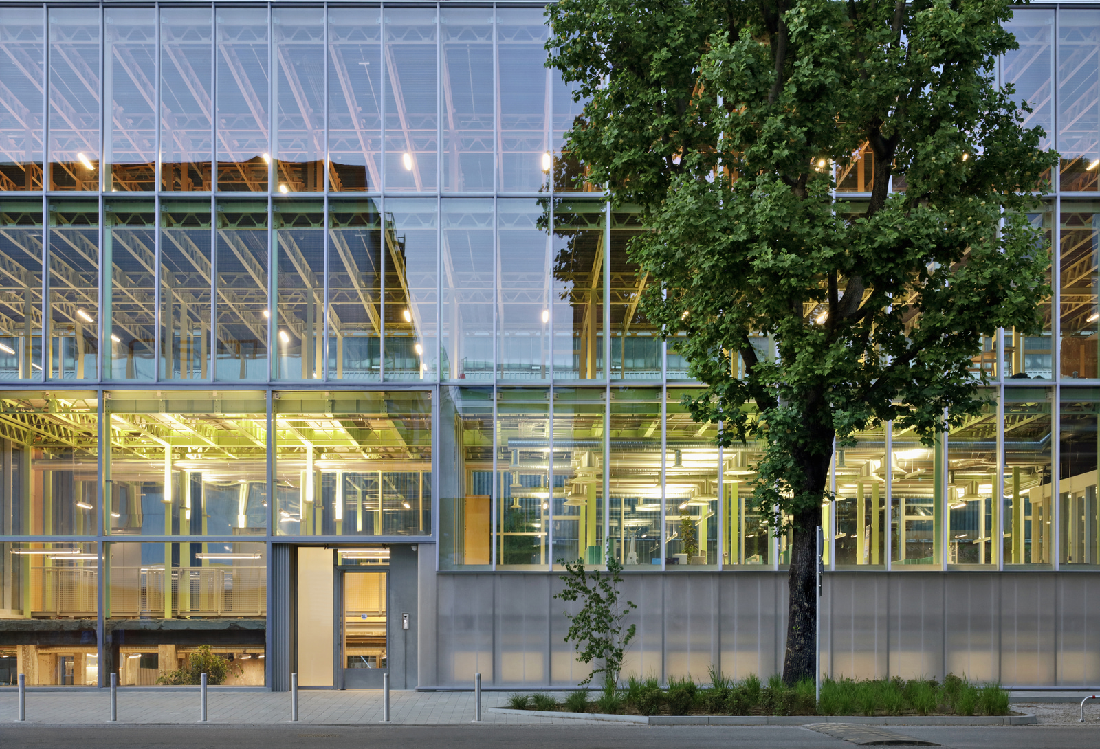 Archisearch The New Workplace: Balance Bridge Industrial Heritage With Flexible Work Models in Milan’s Bicocca district