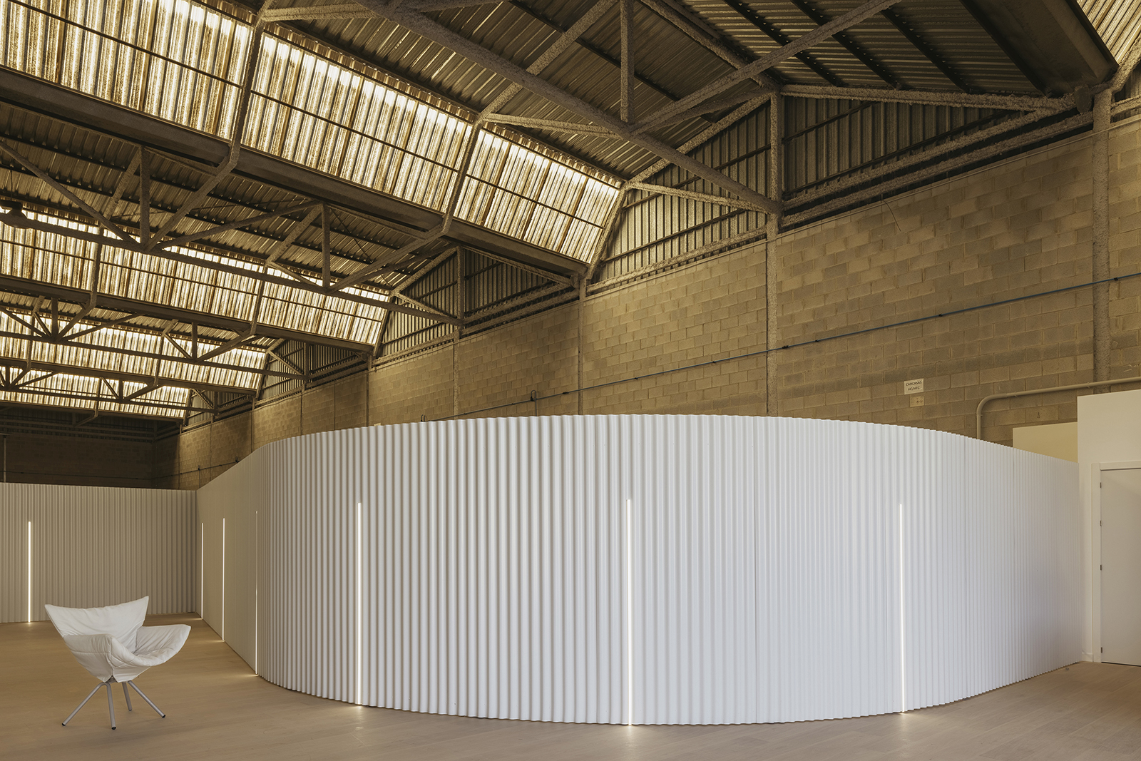 Archisearch Technological Centre in Alicante | by ESCULPIR EL AIRE 
