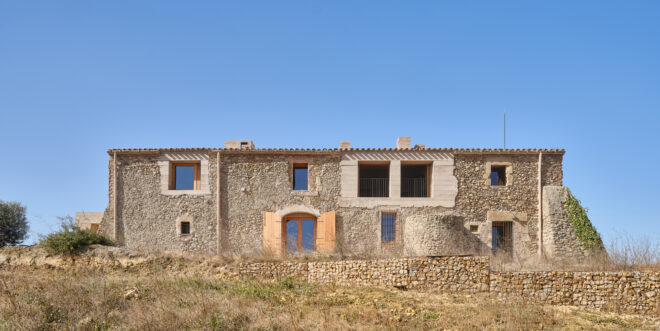 Archisearch - House 1627 in Girona | by H ARQUITECTES 
