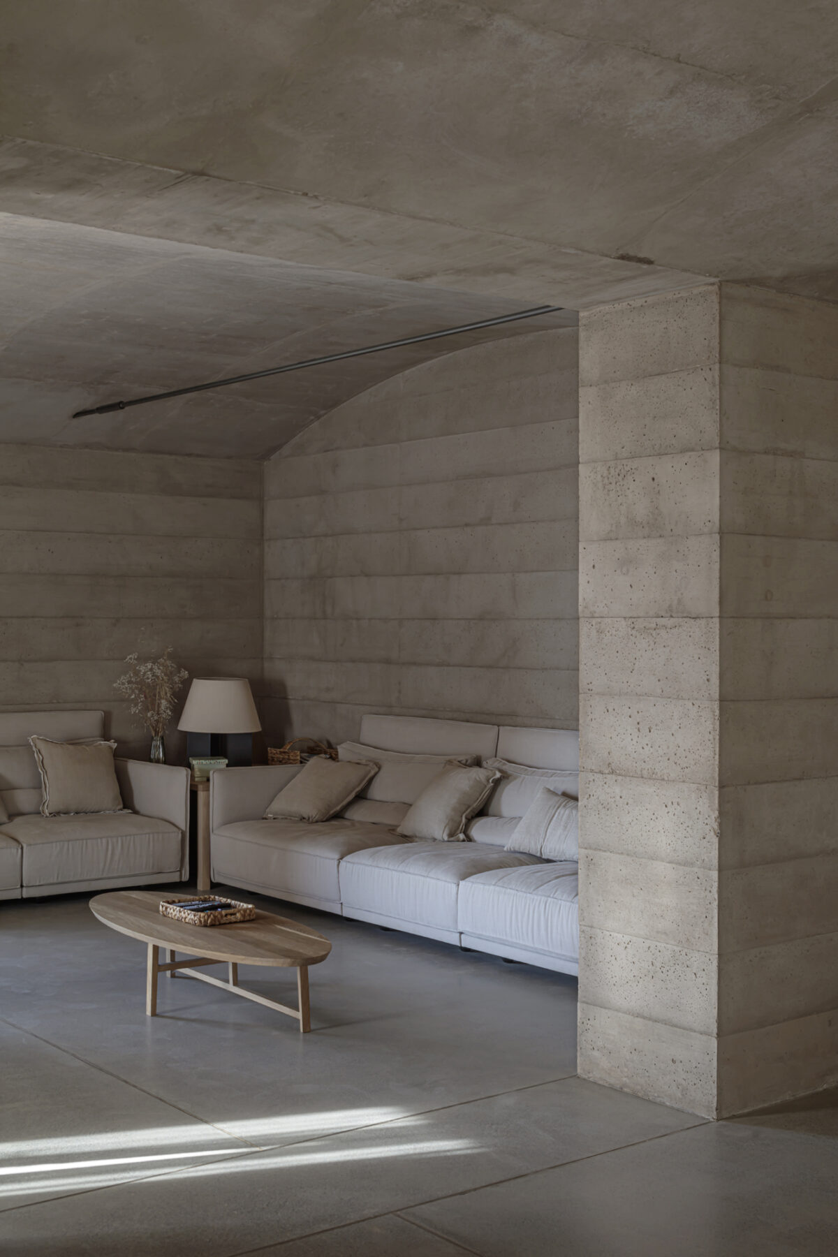 Archisearch House 1627 in Girona | by H ARQUITECTES 