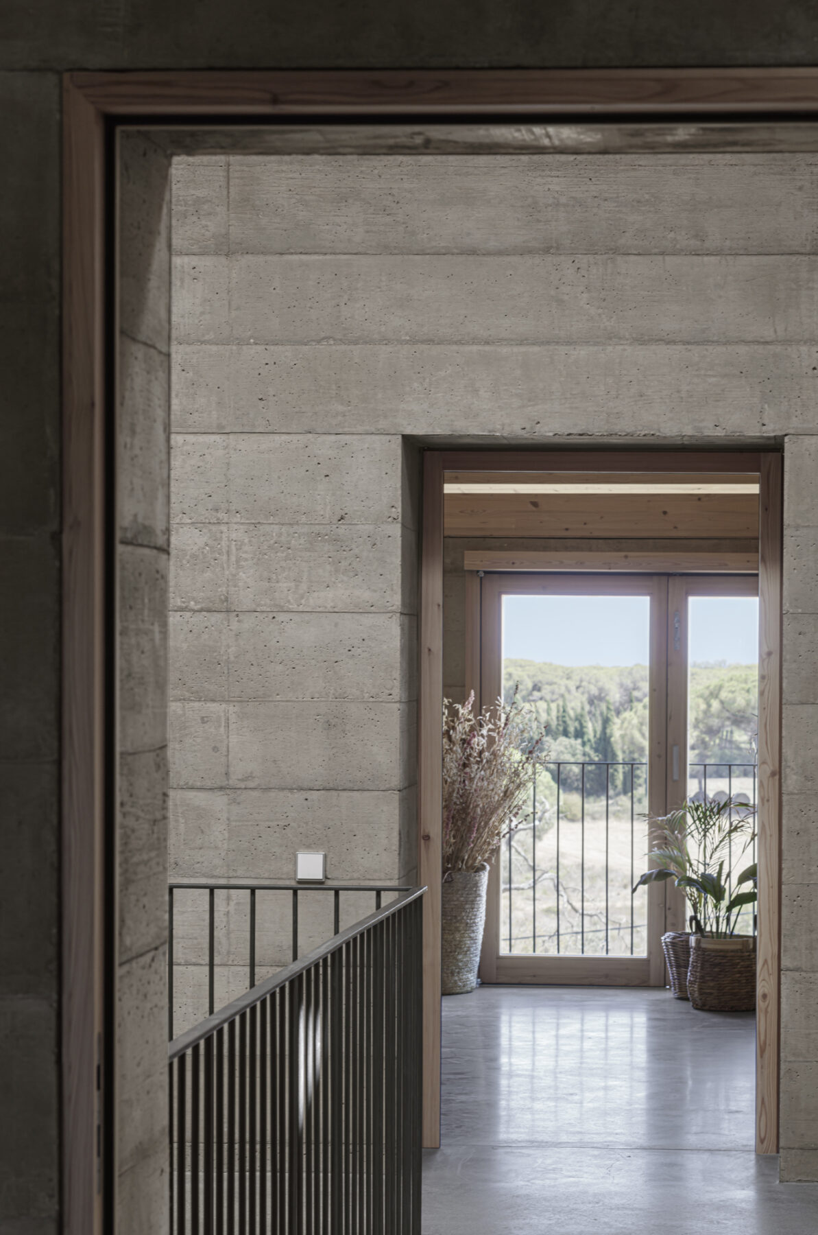 Archisearch House 1627 in Girona | by H ARQUITECTES 