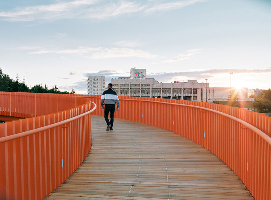 Archisearch DROM converts Azatlyk Square in Russia into a lively contemporary public space