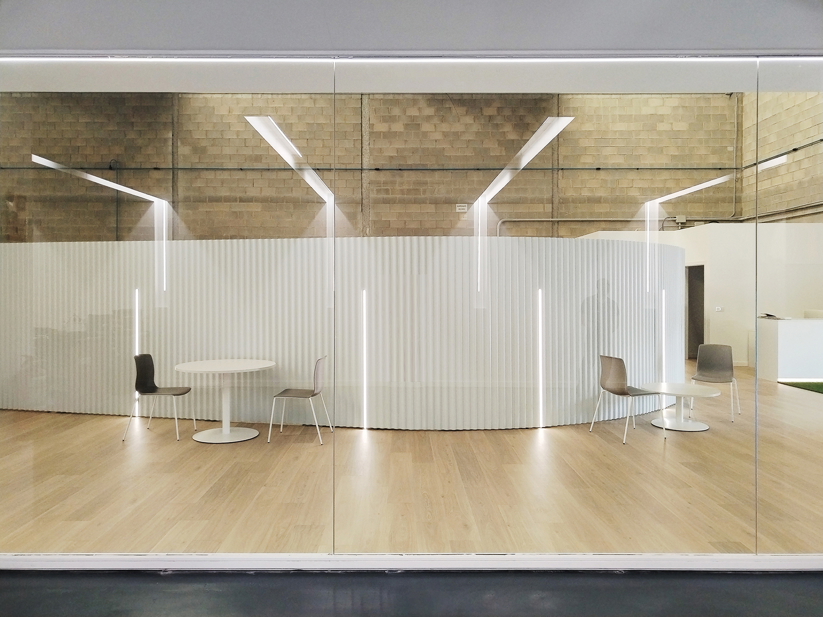 Archisearch Technological Centre in Alicante | by ESCULPIR EL AIRE 