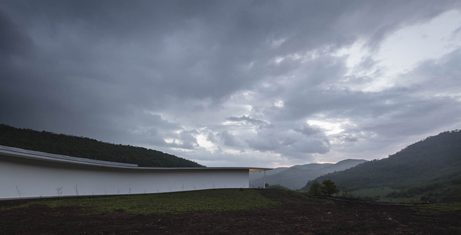 Archisearch The Coaf(Children of Armenia Fund) Smart Center by Paul Kaloustian Studio