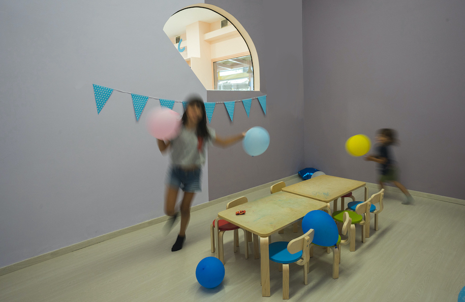 Archisearch Interior designers Ioulia Metzidaki and Nasia Pletsi created “Tempera”, a unique place for children