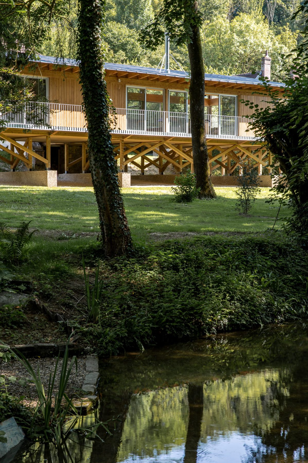 Archisearch A Suspended House Open To Vexin Landscape by Atelier Victoria Migliore