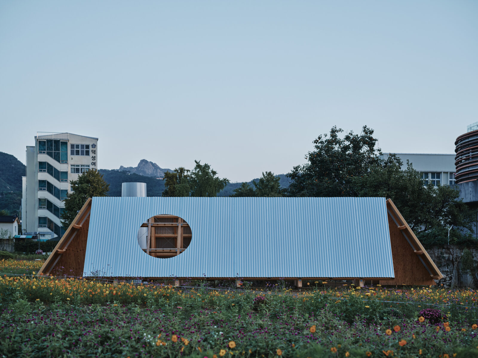 Archisearch The Outdoor Room in Seoul Biennale of Architecture | by Frank Barkow and salazarsequeromedina