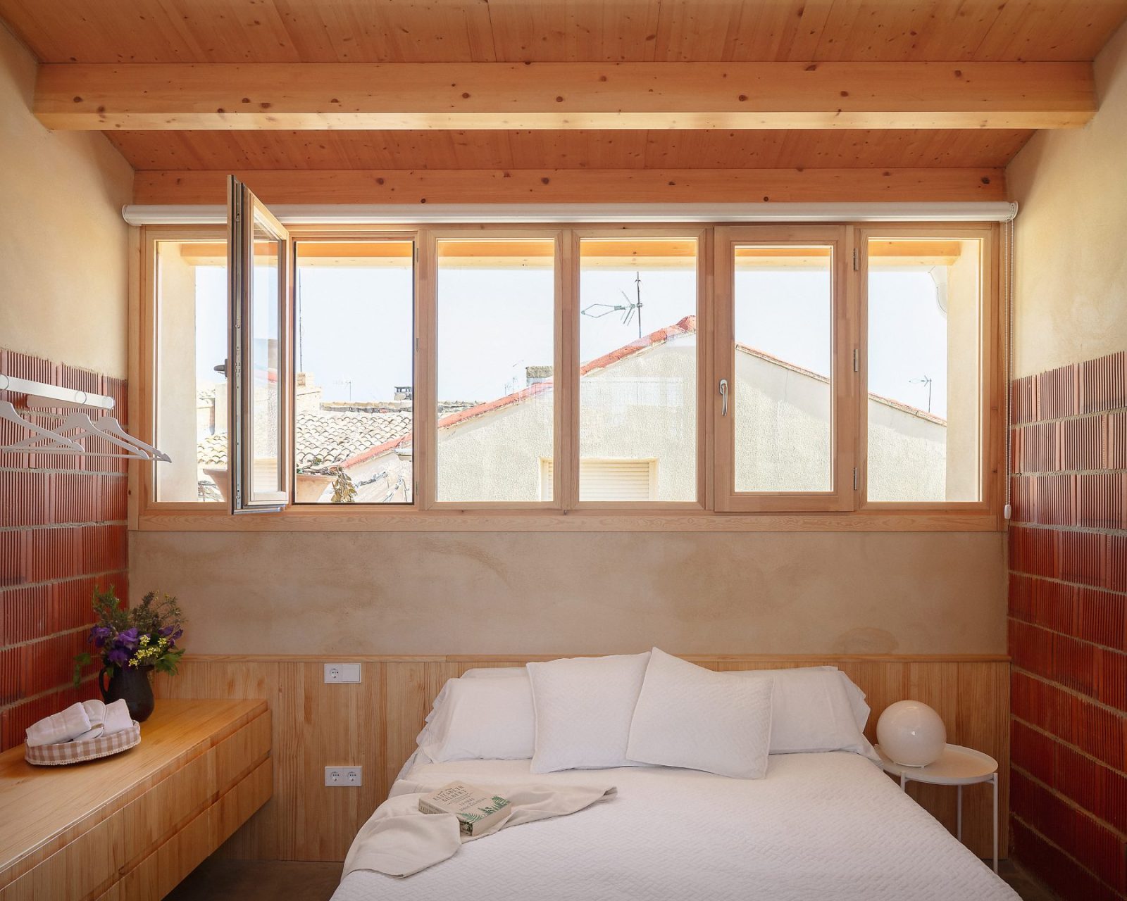 Archisearch Hospitality Atmospheres: Felipa House by Crux is a Contemporary Valencian Home-Like Rural Retreat