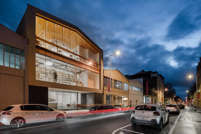 Archisearch E-goi & Clavel´s Kitchen Offices: the transformation of two warehouses in the headquarters of a company | Paulo Merlini architects