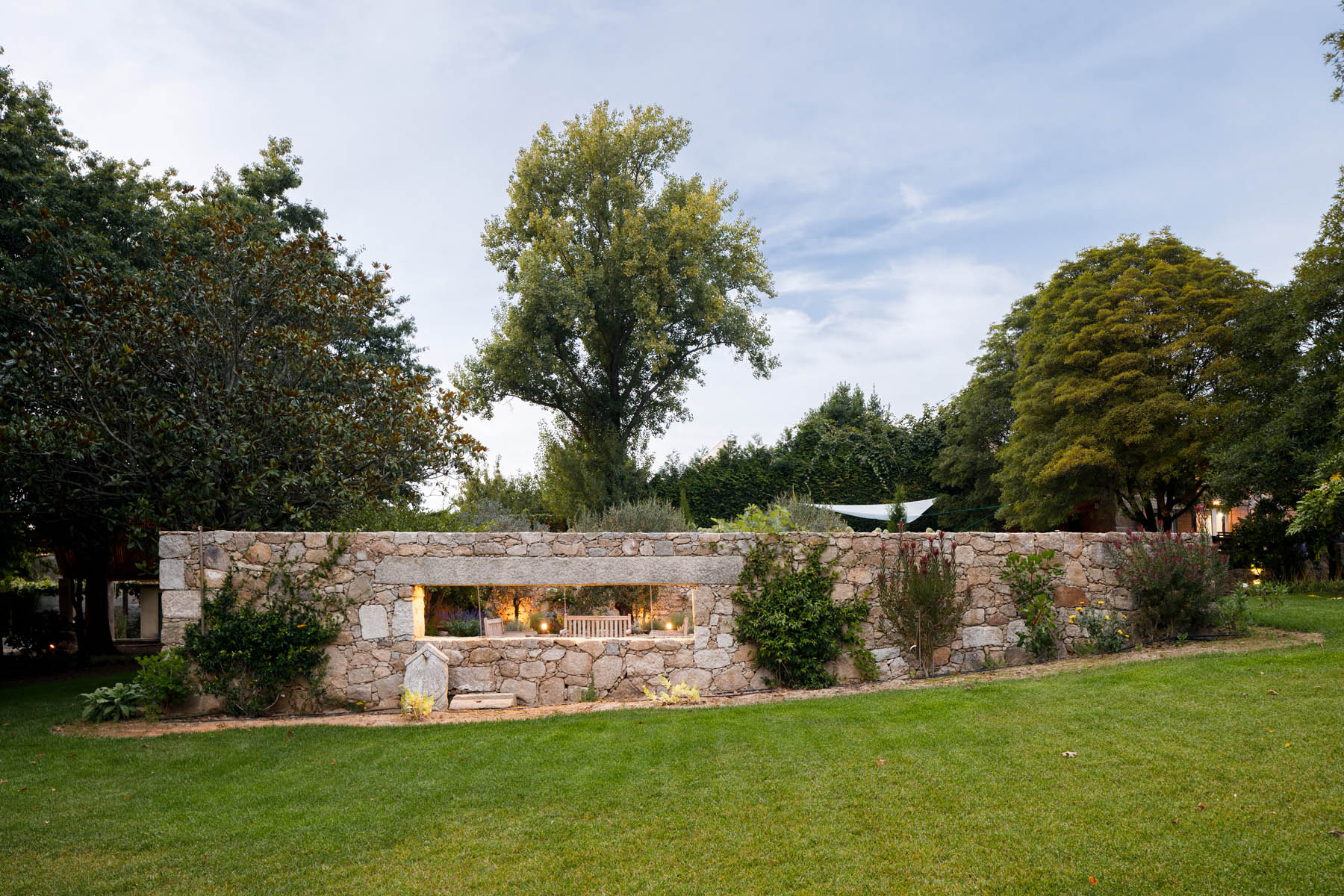 Archisearch Calçada House in Porto, Portugal | Ren Ito Arq.