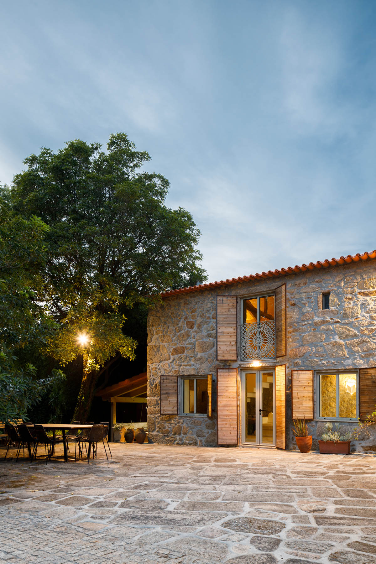 Archisearch Calçada House in Porto, Portugal | Ren Ito Arq.