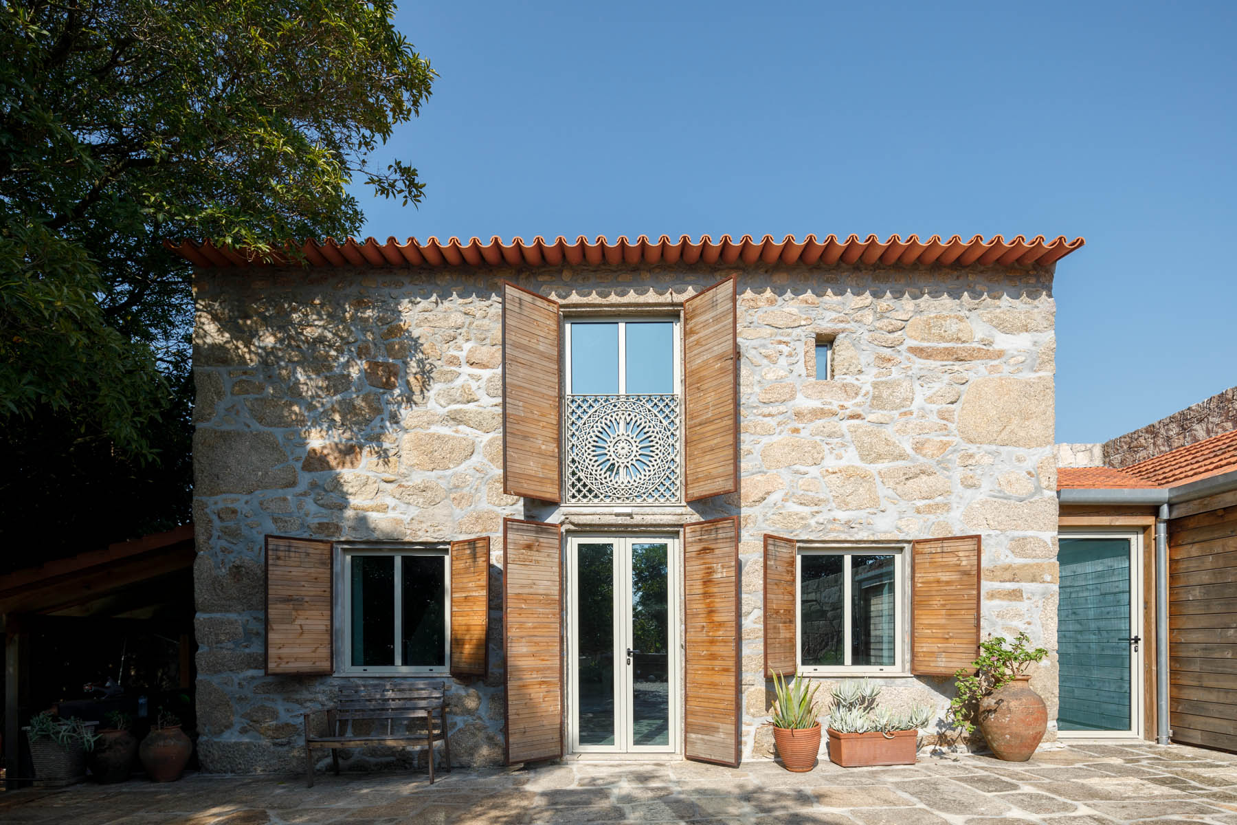 Archisearch Calçada House in Porto, Portugal | Ren Ito Arq.