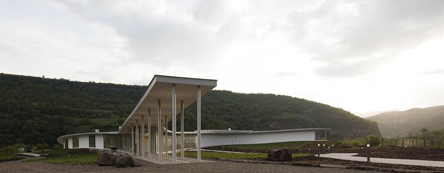 Archisearch The Coaf(Children of Armenia Fund) Smart Center by Paul Kaloustian Studio