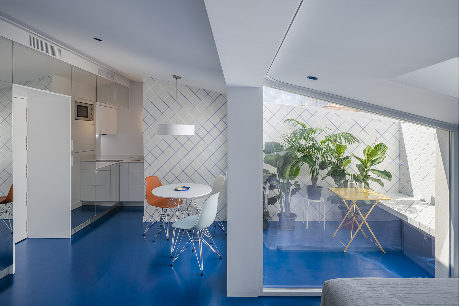 Archisearch Beach House: Renovation of an attic in the Lavapiés neighborhood | gon architects