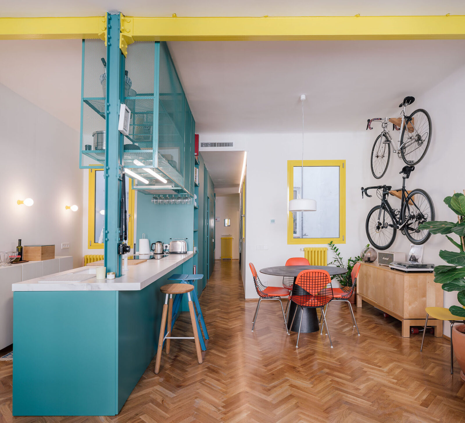Archisearch The Magic Wall apartment renovation in Madrid, Spain | Impepinable