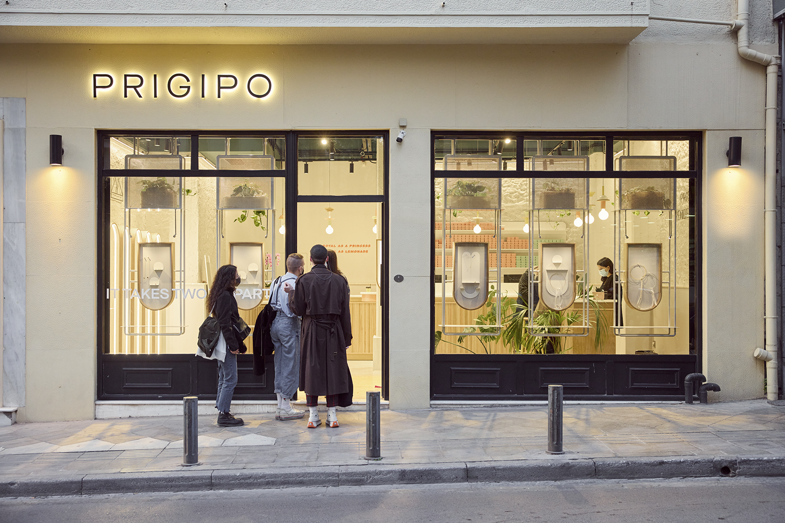 Archisearch Prigipo jewelry store in the centre of Athens | LOOPO Studio