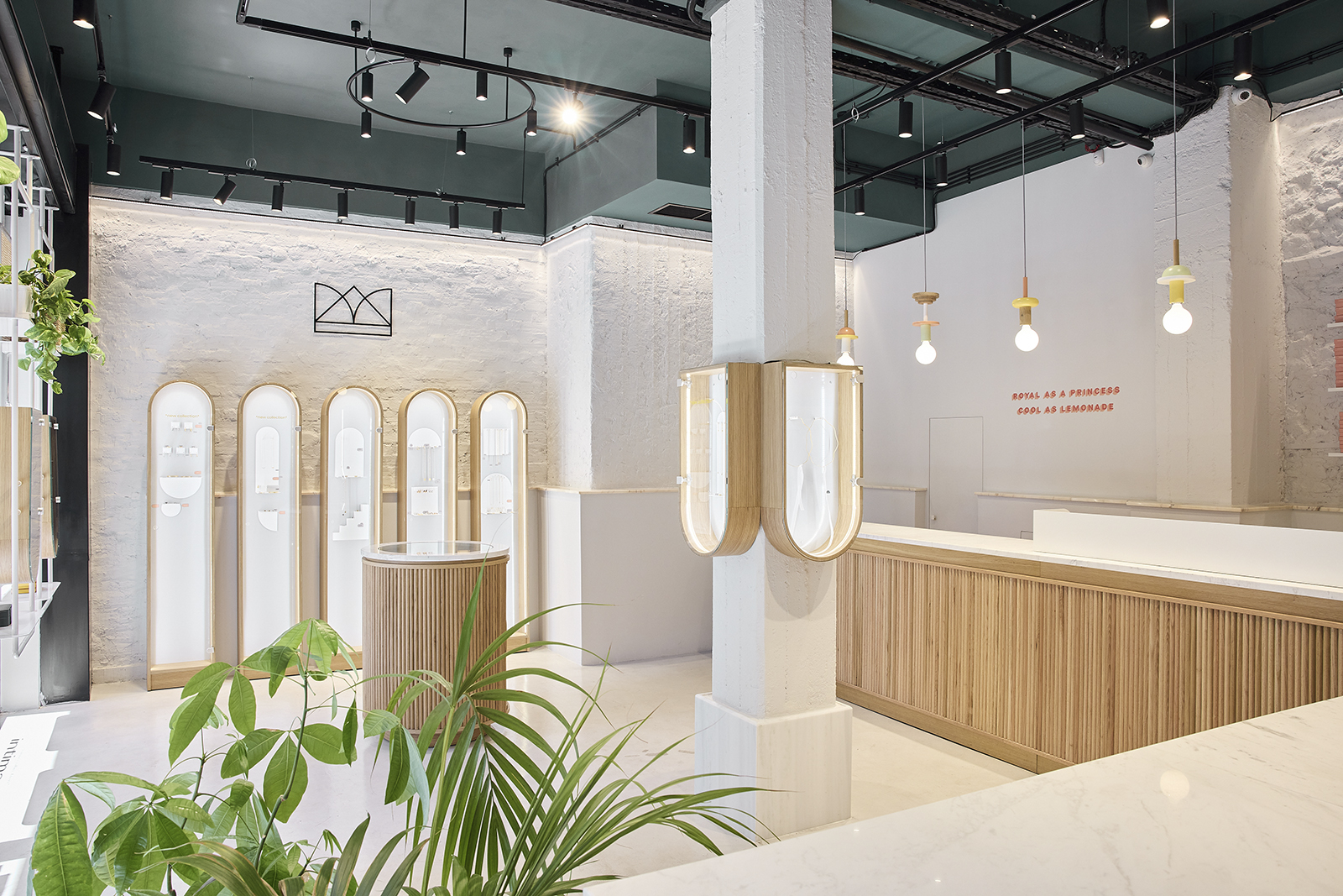 Archisearch Prigipo jewelry store in the centre of Athens | LOOPO Studio