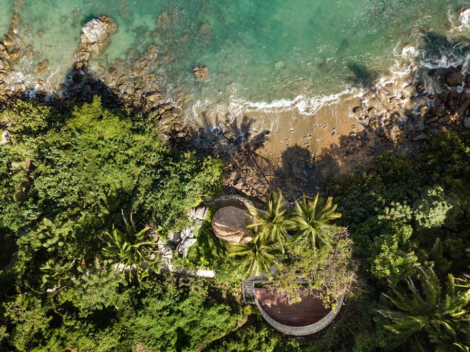 Archisearch Villa Pelícanos: MAIN OFFICE redesigns traditional Mexican villas to escape the bustle of modern life