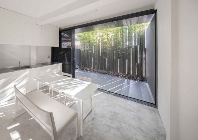 Archisearch - Phetkasem Artist Studio in Bangkok, Thailand | HAS design and research