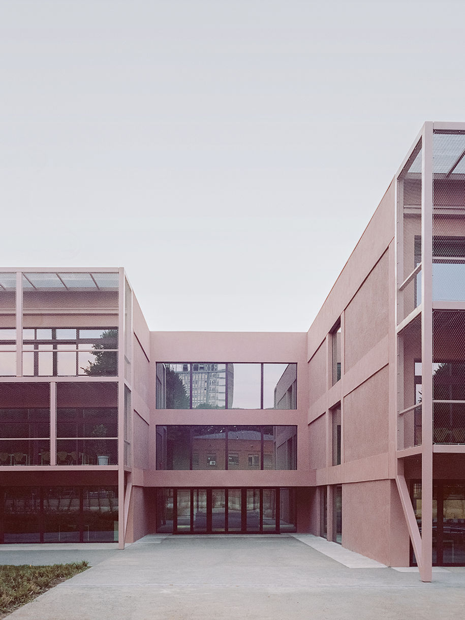 Archisearch Fermi School in Turin: A community school open to the city by BDR bureau