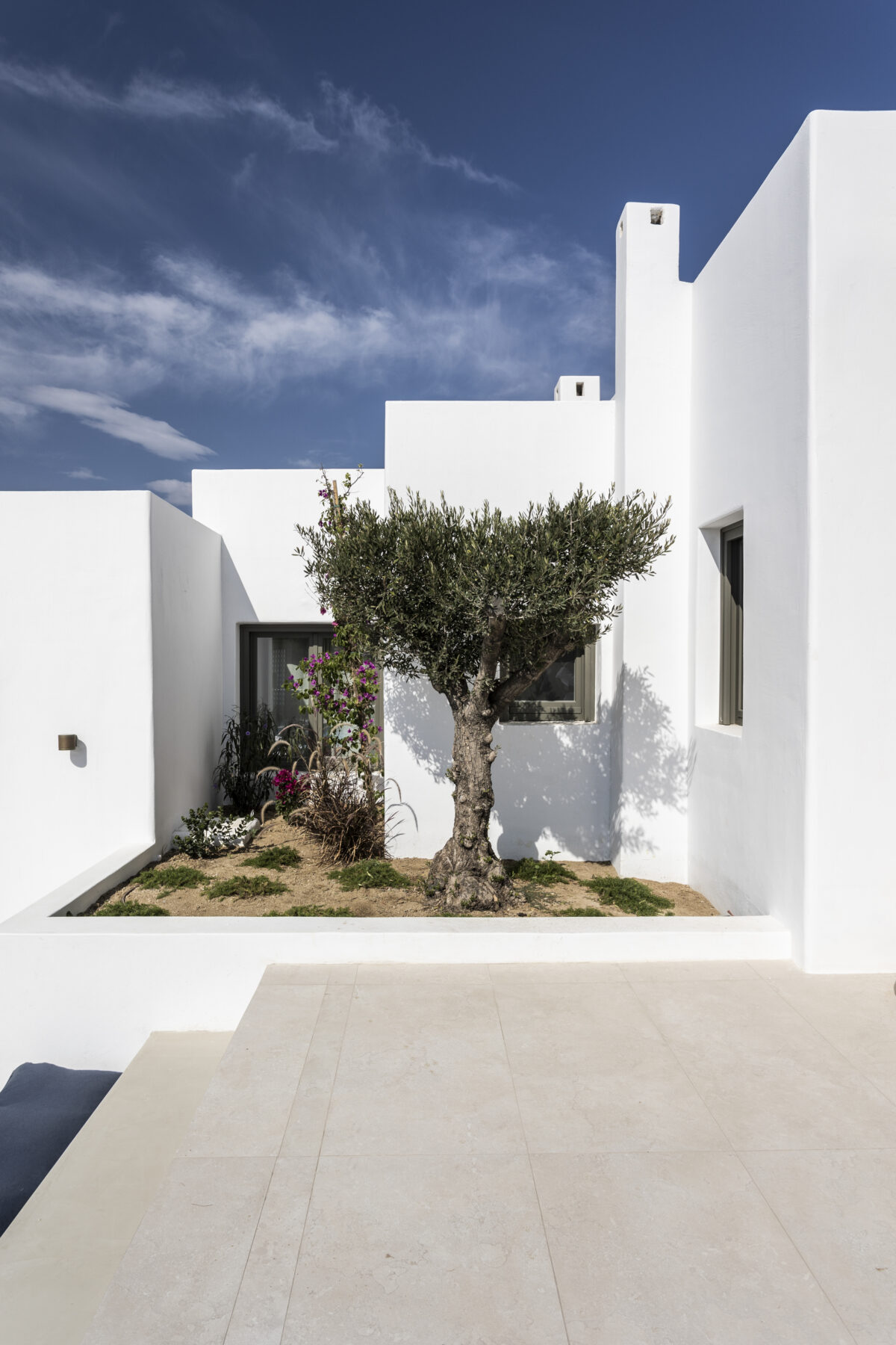 Archisearch Kyanos Villa in Mykonos | by Mykonos Architects
